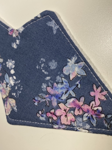 Libadi Stoffbinde 910 dezente Blümchen auf jeansblau - XS (16,5 cm) | Standard | ohne PUL