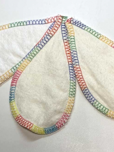1 gratis Interlabial Pad - neue Form - zum Kennenlernen und Testen