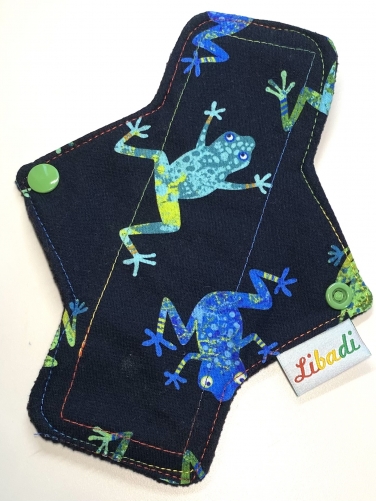 Libadi Stoffbinde 895 grün blaue Frösche auf schwarz - S (17,5 cm) | Standard | ohne PUL