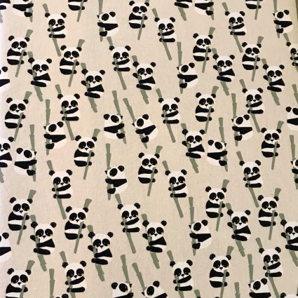 Stoff 771 - kleine Pandas auf beige - bio Baumwolle. *